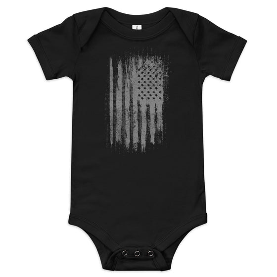 patriotic childs one piece onesie with the USA flag on it in grey