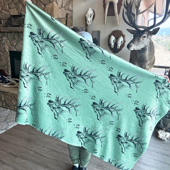 Treat Your Pet to an Elk Logo Ultra Soft Sherpa Blanket