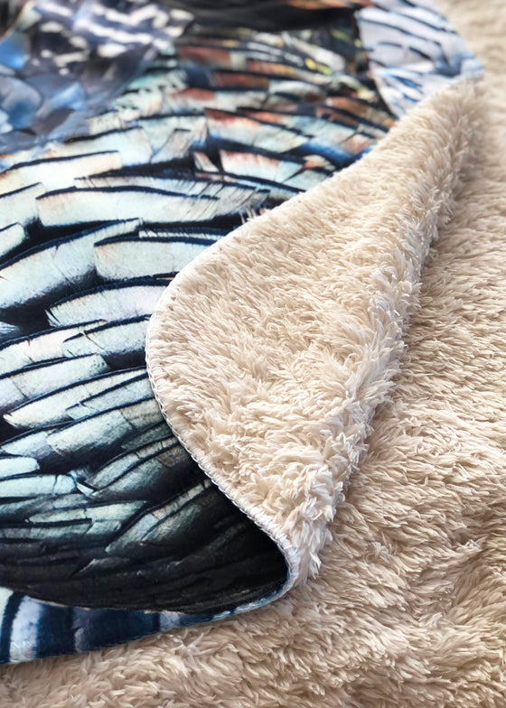 Treat Your Pet to an Ultra Soft Turkey Feather Sherpa Blanket