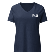  Women's River to Ridge Brand R2R V Neck T shirt in heather blue